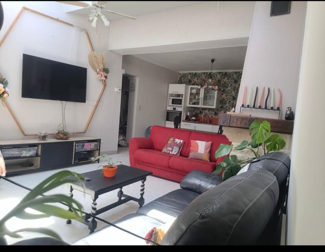 Charmante Villa Familiale A Rouen ボンスクール エクステリア 写真